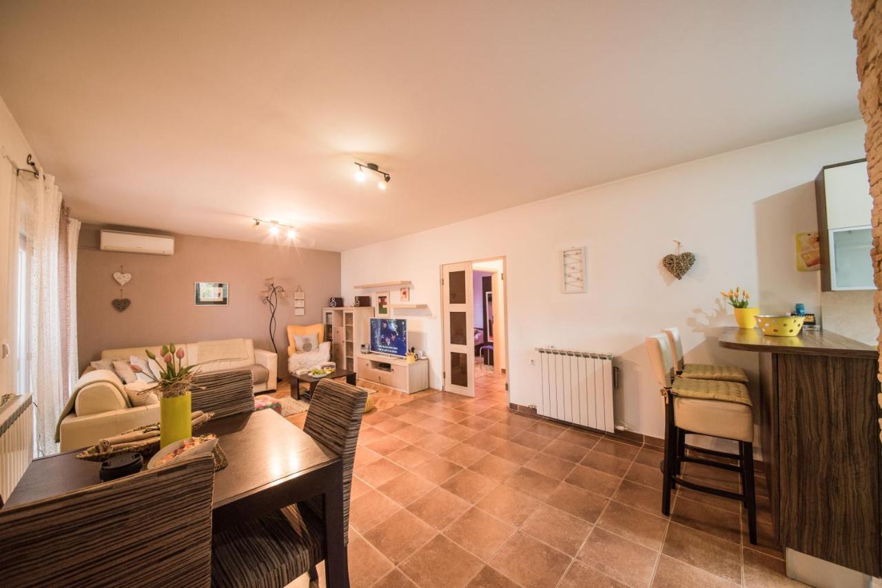 City Apartment Magdalena Zadar Buitenkant foto