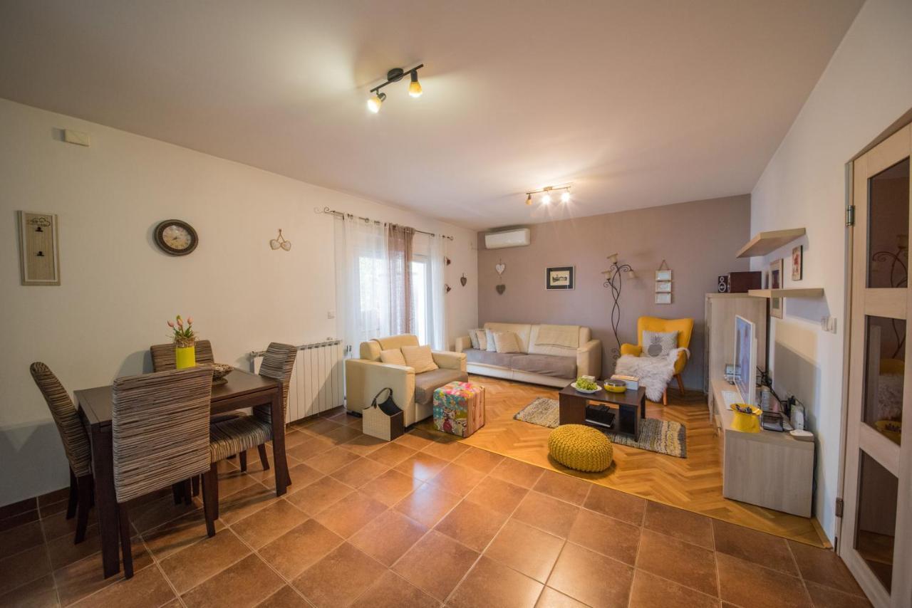 City Apartment Magdalena Zadar Buitenkant foto